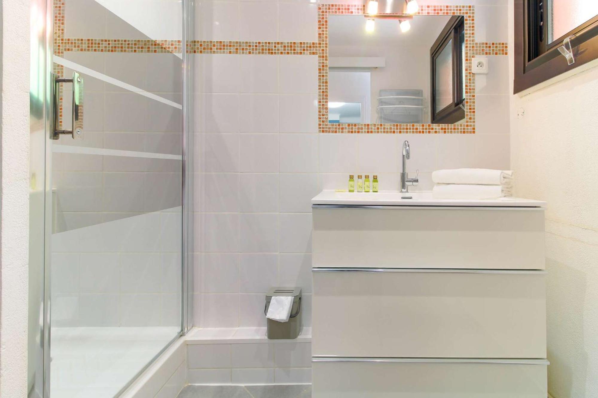 Select'Sohome - Appartement Pour 4 Personnes Avec Vue Mer A Saint-Clair ! - Zadig ル・ラヴァンドゥー エクステリア 写真